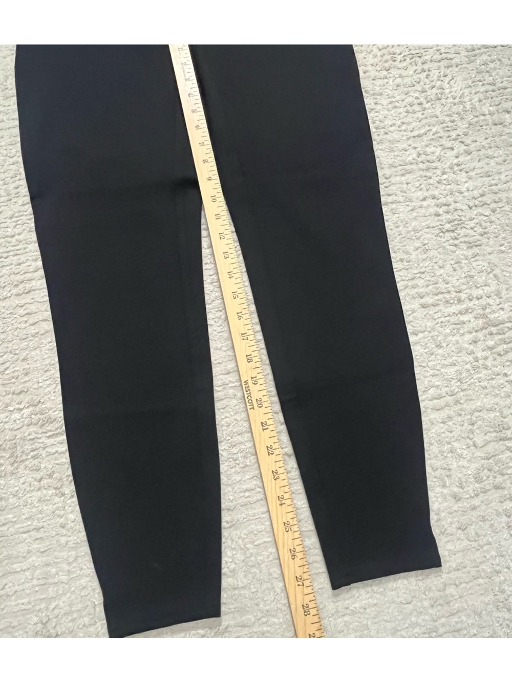Spanx Ankle Length Ponte Leggings - Picture 3 of 10
